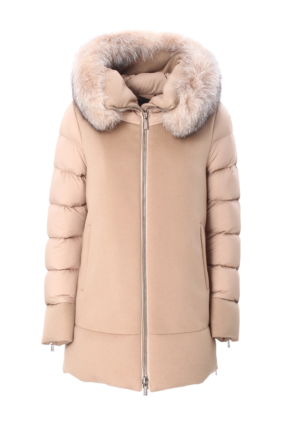shop MOORER Saldi Giaccone: Moorer cappottino corto, dalla linea a trapezio. 
Realizzato in lana mista cashmere abbinata a dei particolari trapuntati in nylon superleggero.
Grande cappuccio arricchito da bordo in pelliccia staccabile.
Zip con inserti di tessuto nei fianchi e nel fondo manica, che permettono di aumentare l'ampiezza del capo quando aperte.
Composizione esterna: 90% Lana,10% Cashmere.
Made in Italy.. FRESIA LE-V0942 number 4079082